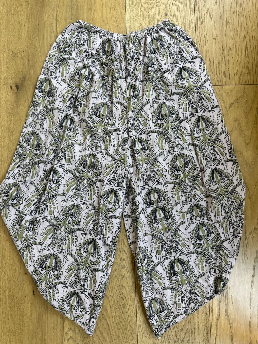 Free People Olive Green and Black Printed Capris